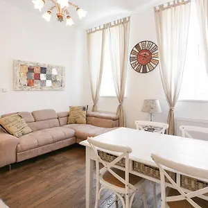 Appartamento Vintagehome Schoenbrunn, Vienna